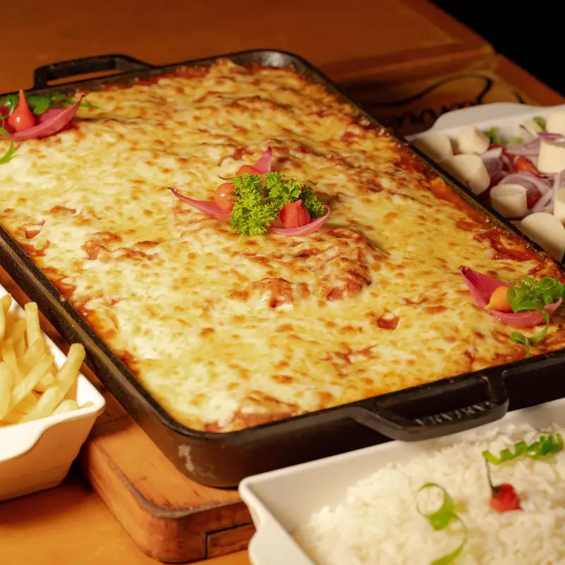 PARMEGIANA TAMANHO FAMÍLIA