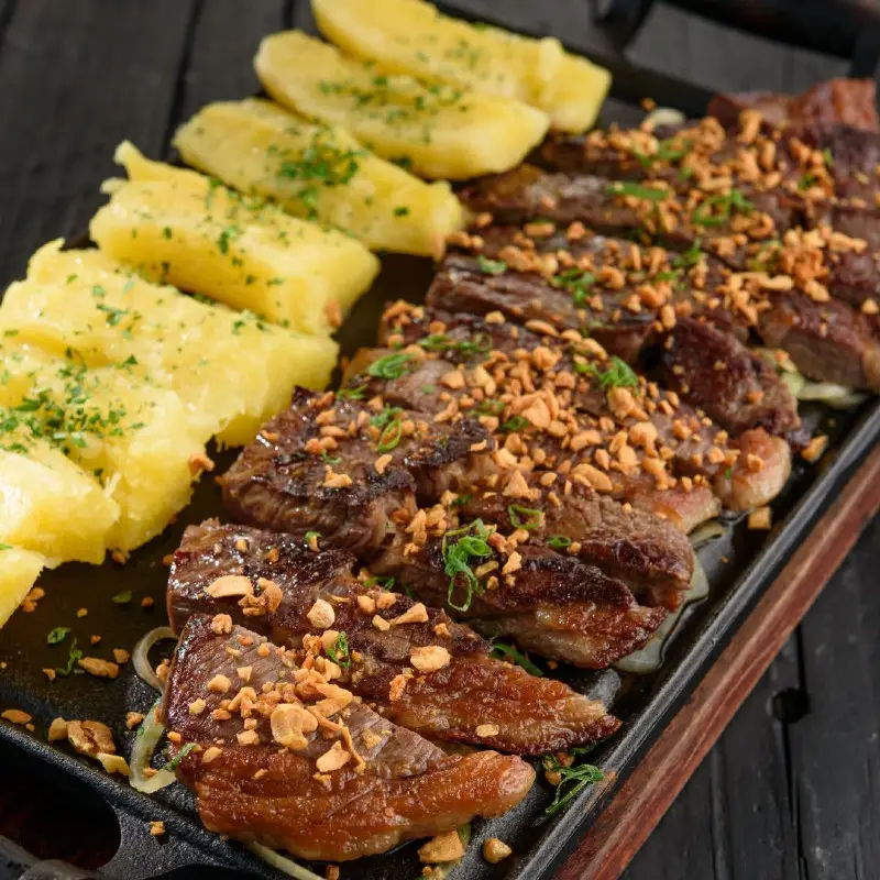 CARNE DE SOL ANGUS GRELHADA COM ALHO
