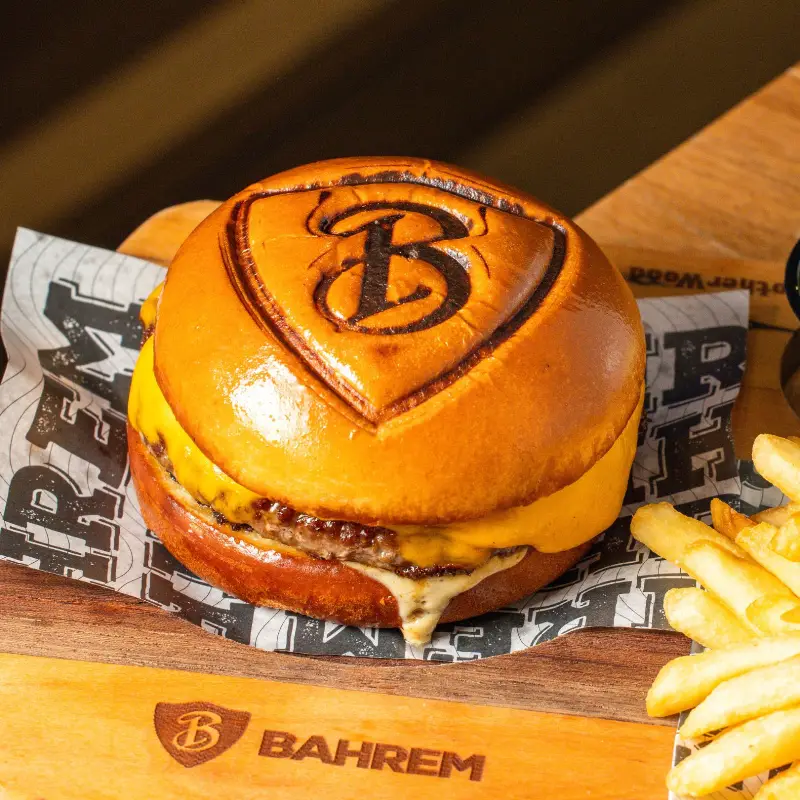 B.B. CHEESEBURGER GRILL