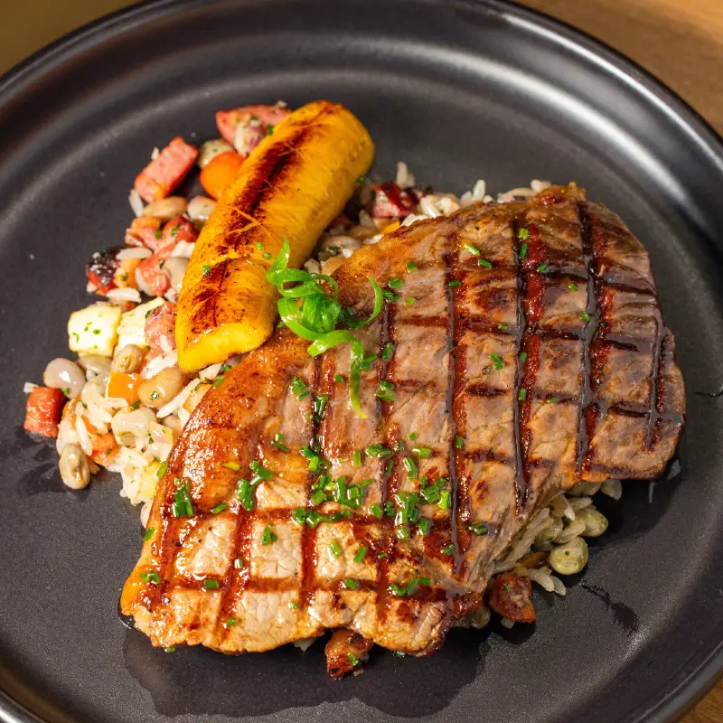 Carne de Sol com baião de dois